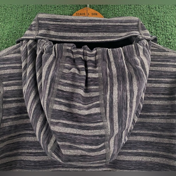 Lululemon Stride Grey Stripe Jacket Women’s Size 10 - Picture 6 of 8